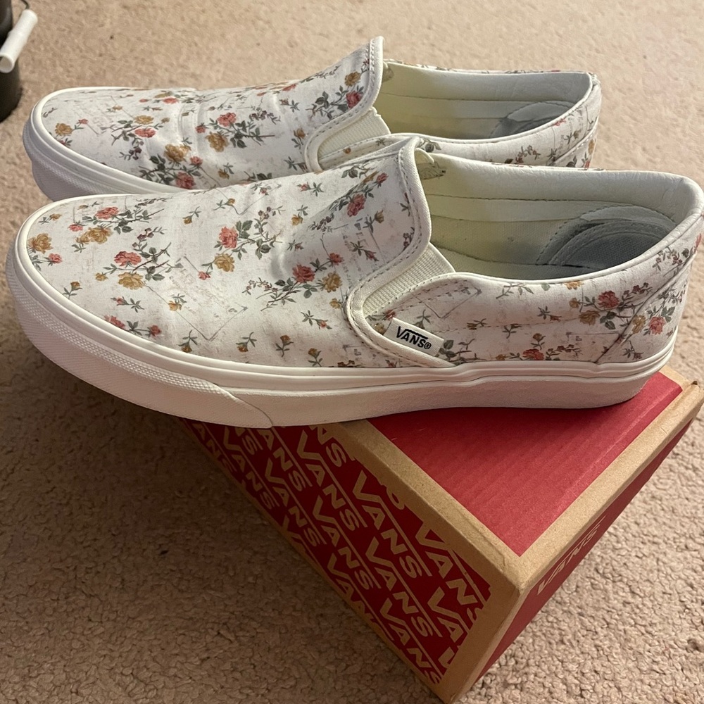 Vans slip on sneaker